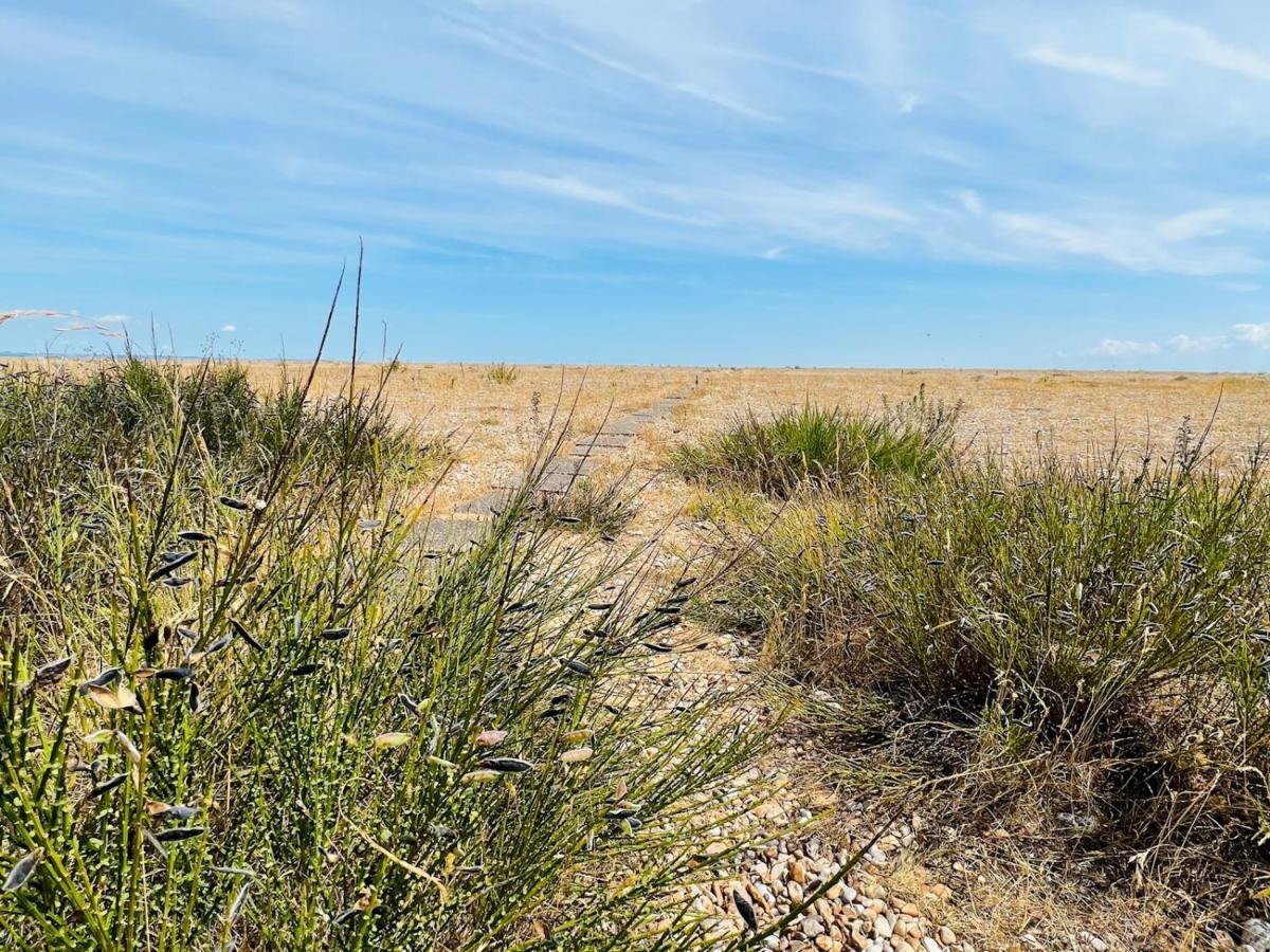 Holiday home Pass The Keys Fabulous Front Location *