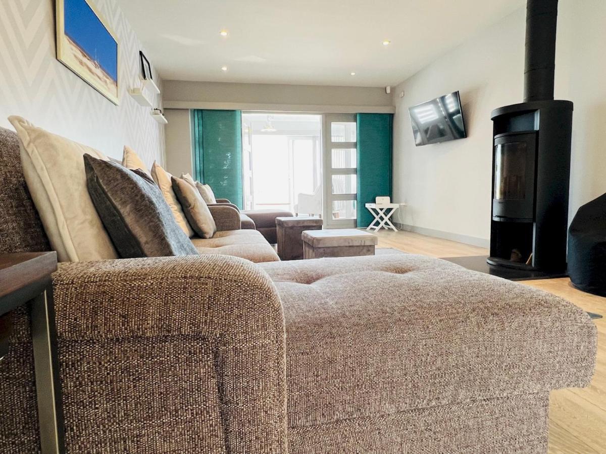 Pass The Keys Fabulous Front Location Holiday home Lydd